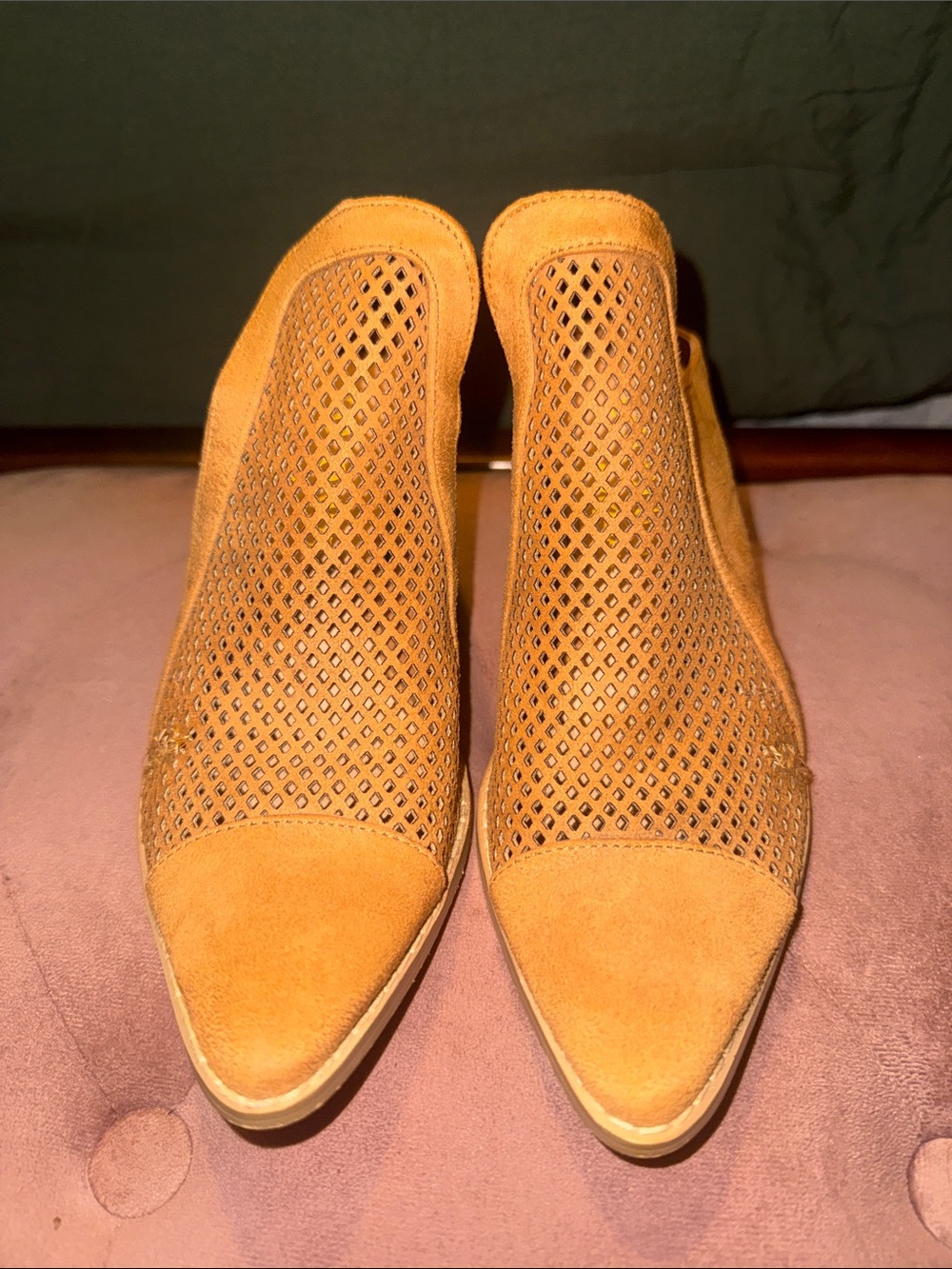 Women's brown Suede Slip-On mules